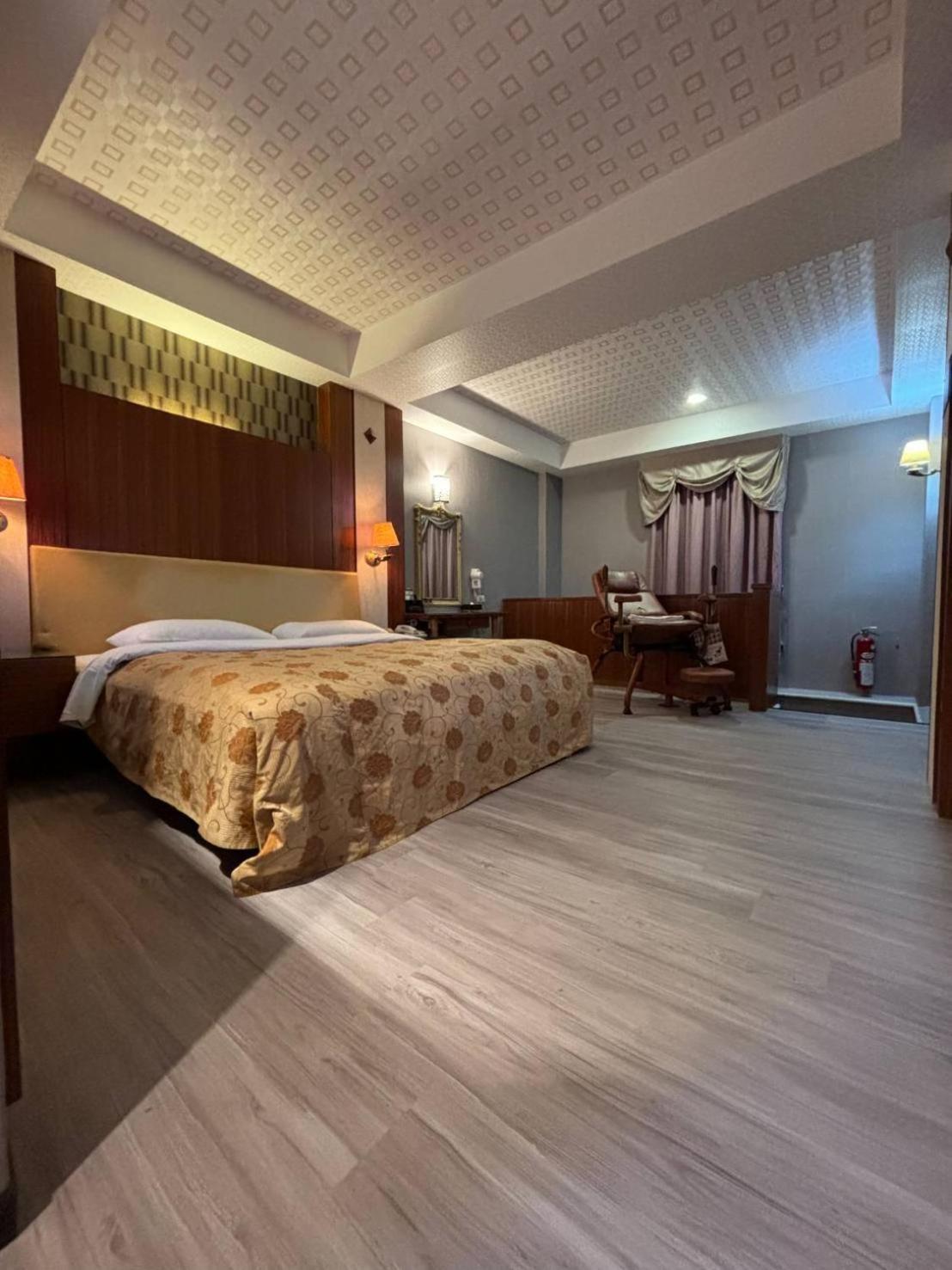 Hua Xiang Motel - Da Chang Kao-siung Exteriér fotografie
