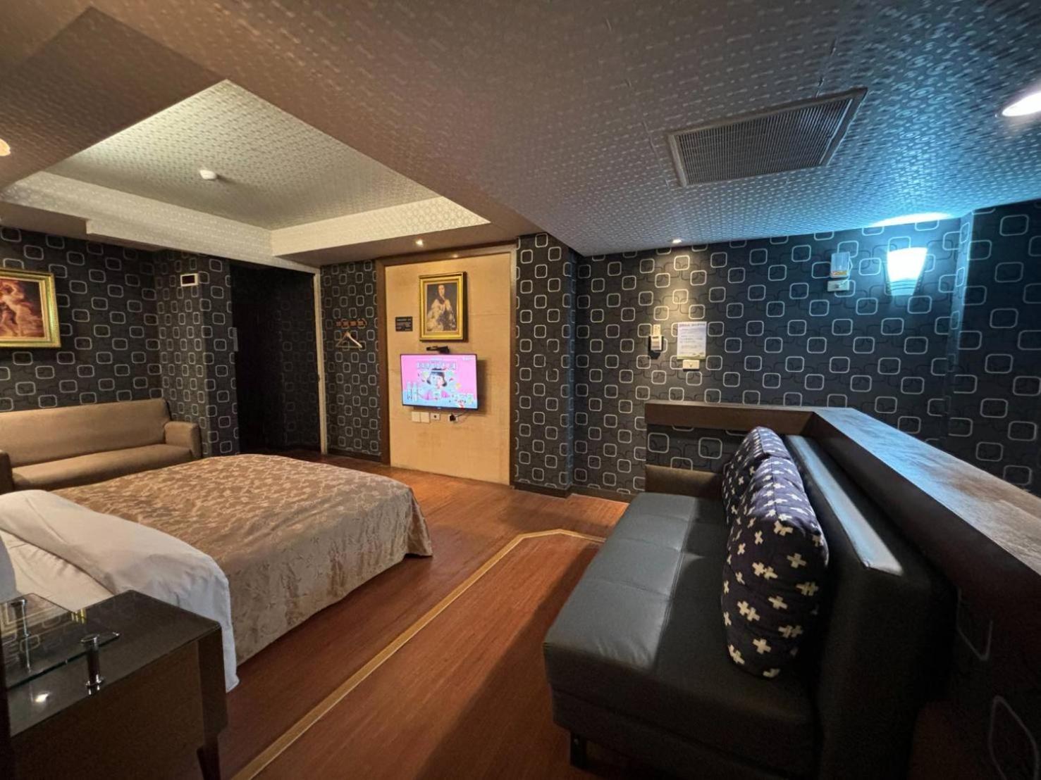 Hua Xiang Motel - Da Chang Kao-siung Exteriér fotografie